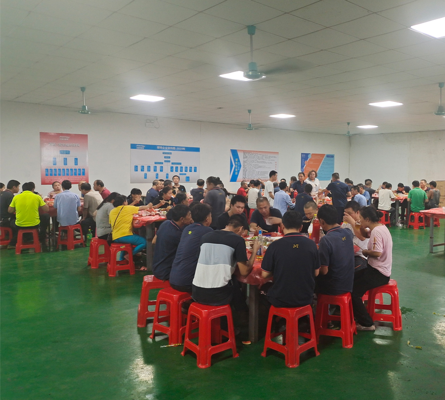 廣州91成人小视频辦公家具（jù）有限公司-中（zhōng）秋聚餐.jpg