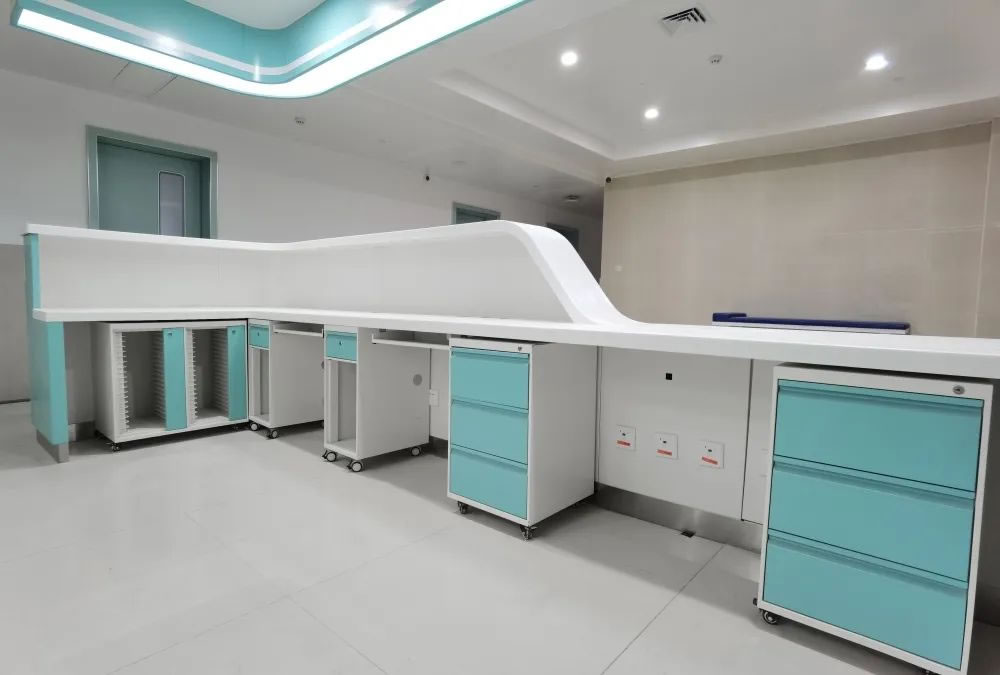 鋼（gāng）製醫療家具
